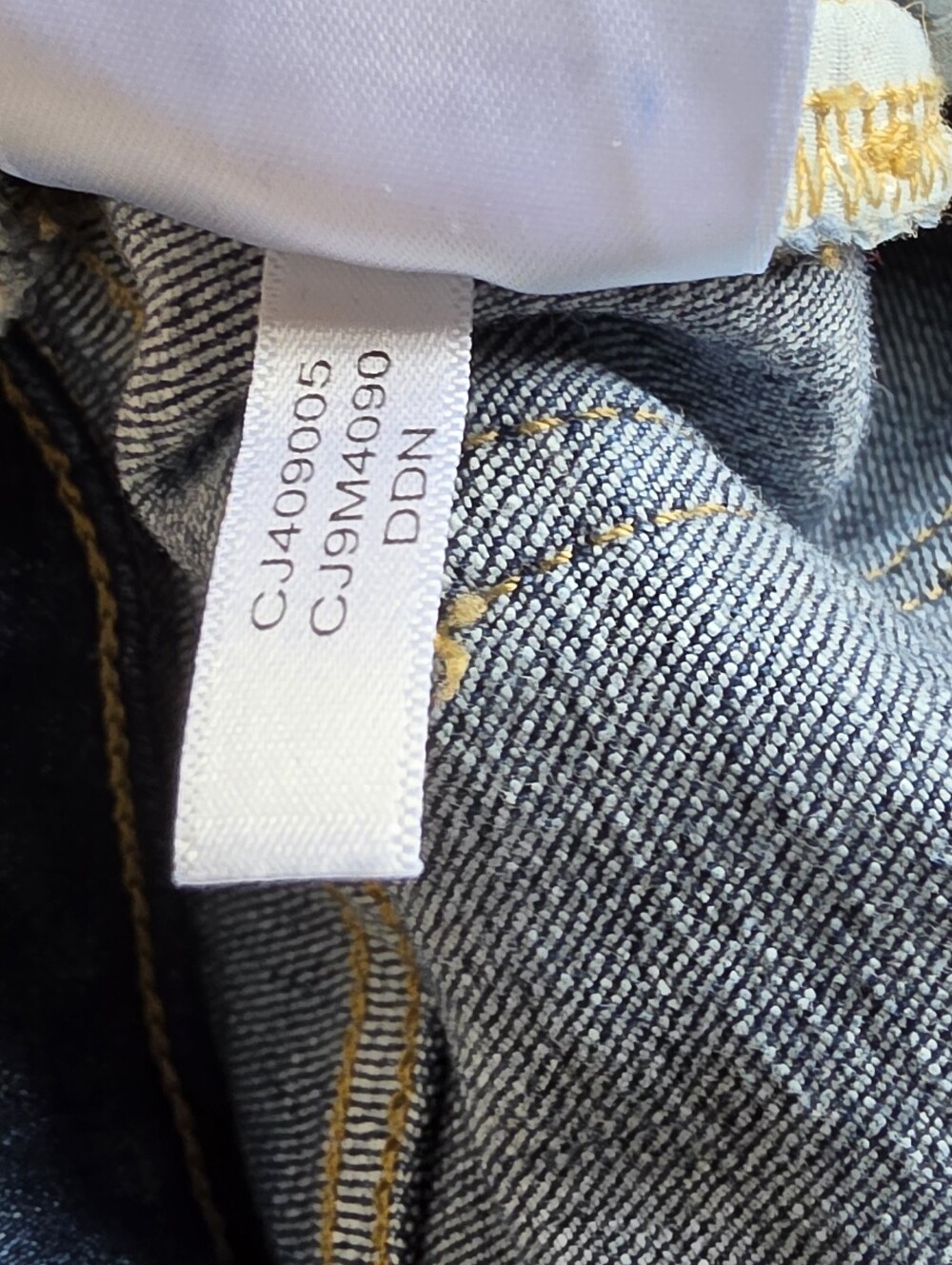 Calvin Klein Mid-Rise Skinny Jeans Dark Wash Blue Denim CJ9M4090 Size 4 - Picture 5 of 7